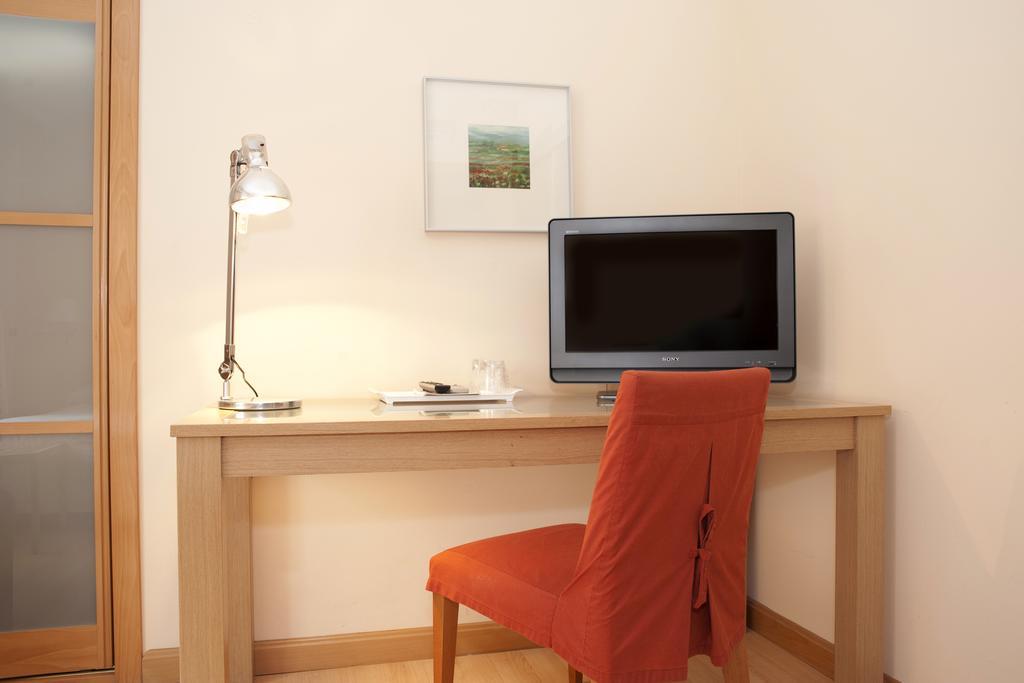 Apartamentos Sabinas Zaragoza Centro חדר תמונה